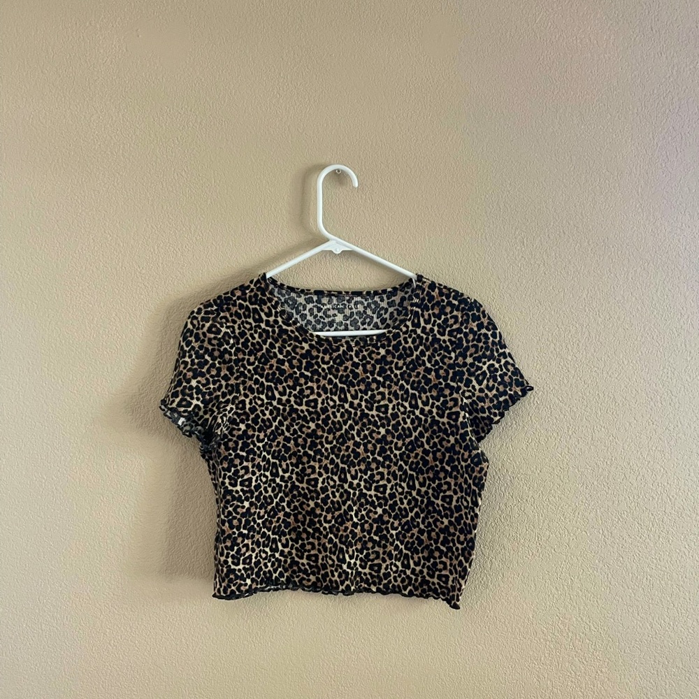 Cheetah print short sleeve t shirt